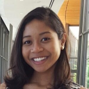 erika roach headshot