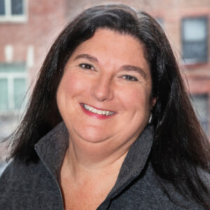 headshot of Brenda Fogg