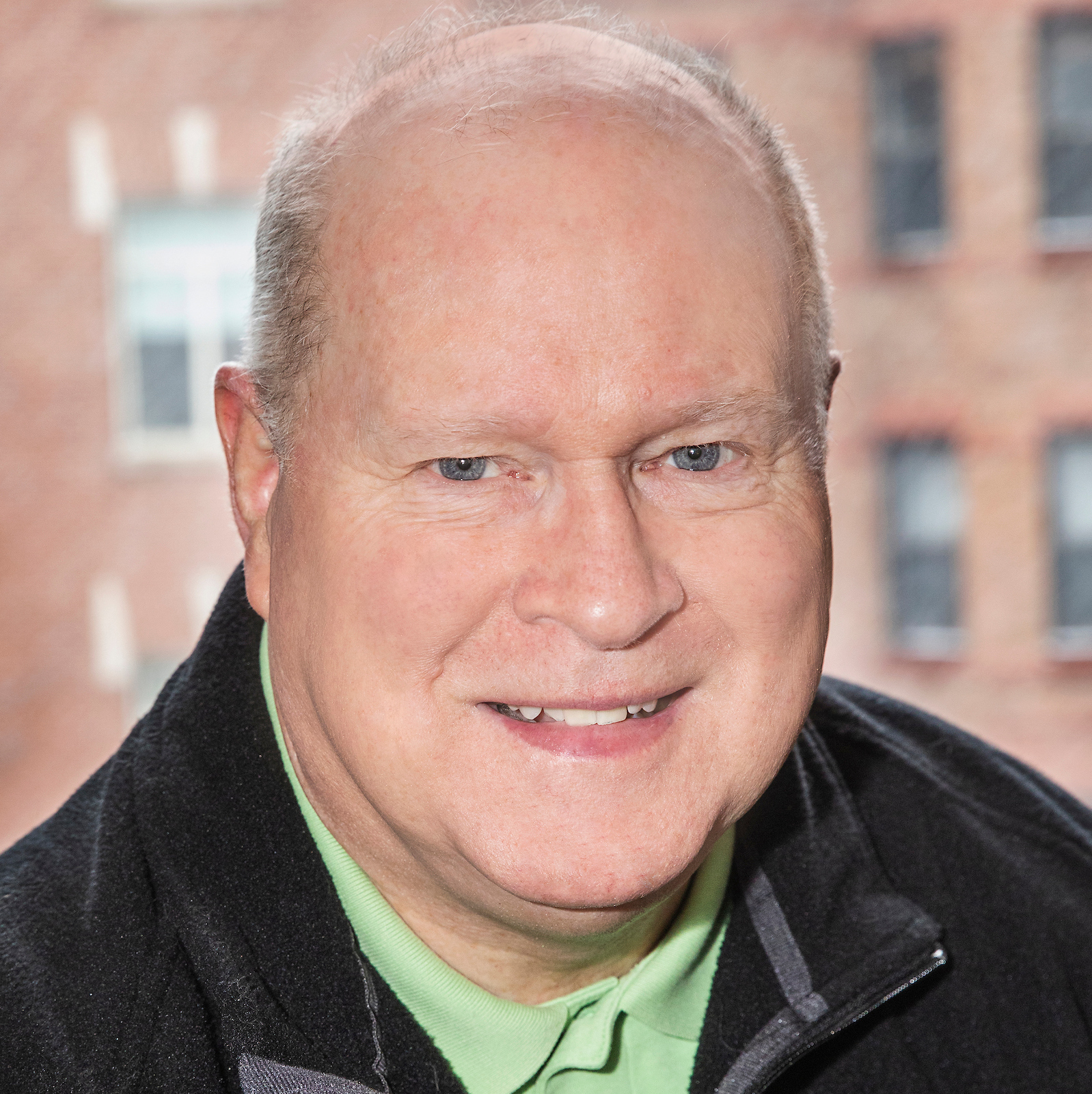 headshot of Tom Gentry