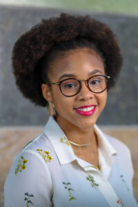 simone francis headshot