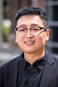 Tamayo Zhou headshot