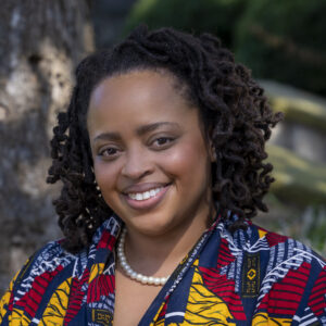 headshot of Roshaunda Breeden