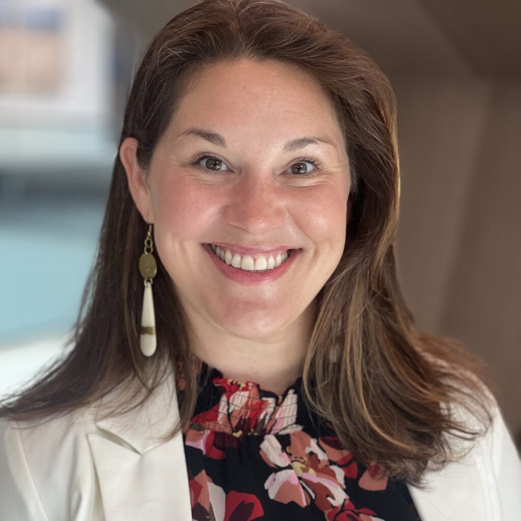Ciji Heiser headshot