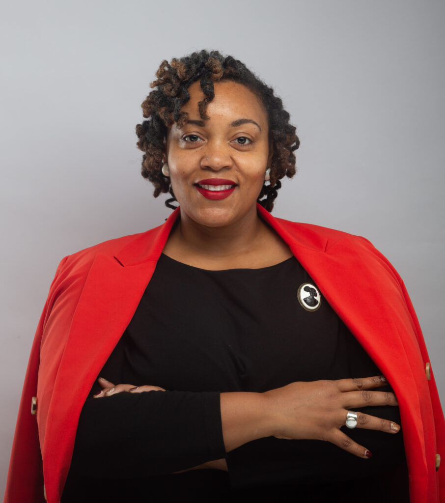 Joan Collier headshot